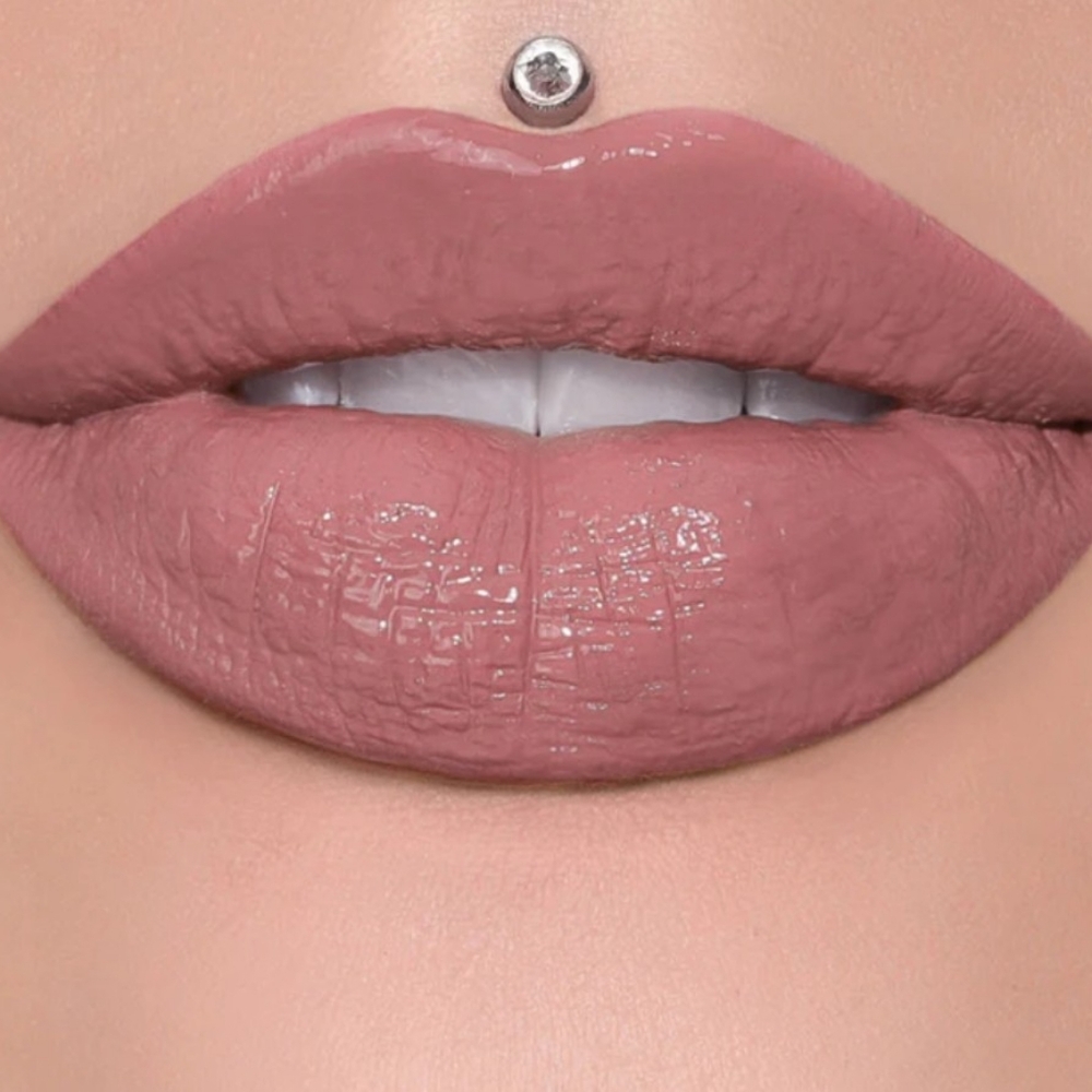 ⭐ Jeffree Star Supreme Gloss ⭐ Shade - Cookie Dough Fetish, NIB